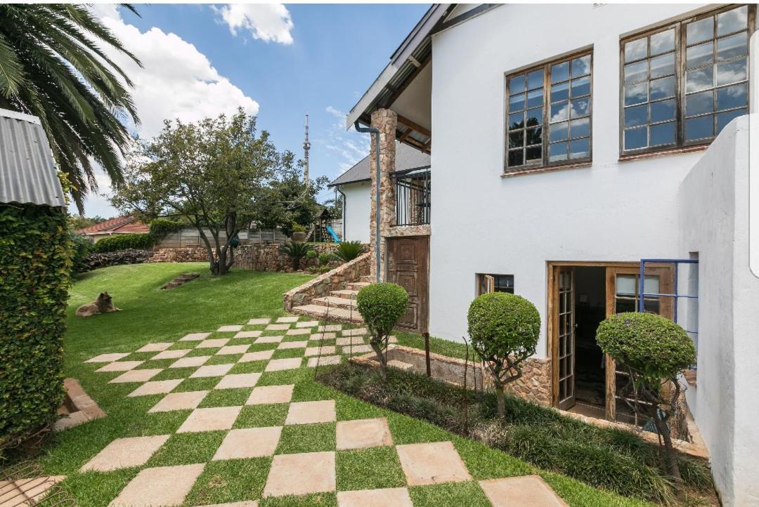 Old World Charm In The Johannesburg