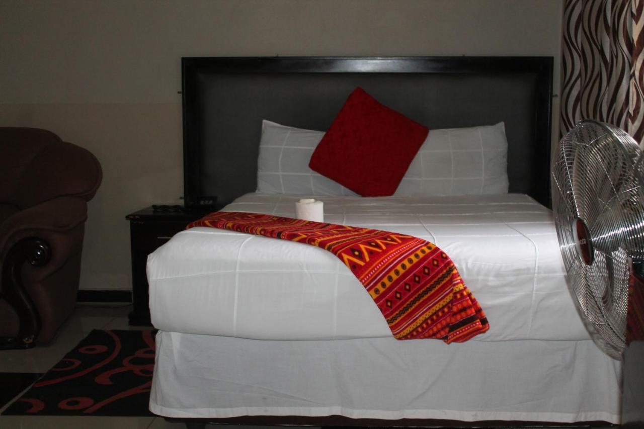 Miraton Guest Johannesburg