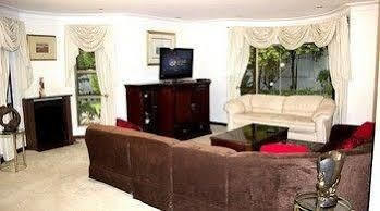 Noraclox Bed & Breakfast