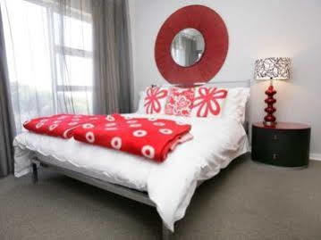 Urban Hip - Splice Hotel
