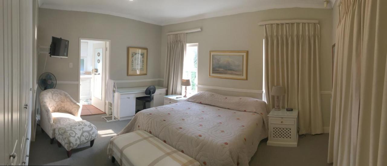 Guest house Leighwood 4*