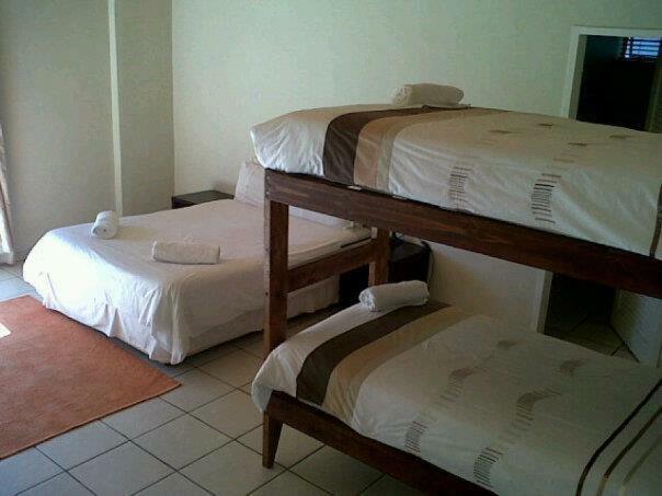 Umgwezi Lodge/backpackers * Johannesburg