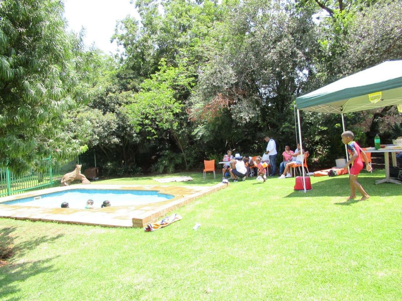 Hostel Umgwezi Lodge/backpackers *