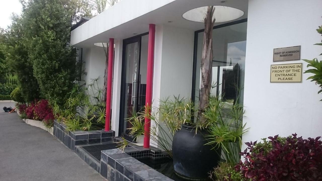 Guest house 21 Kingfisher