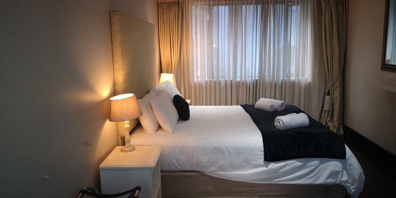21 Kingfisher Guest house