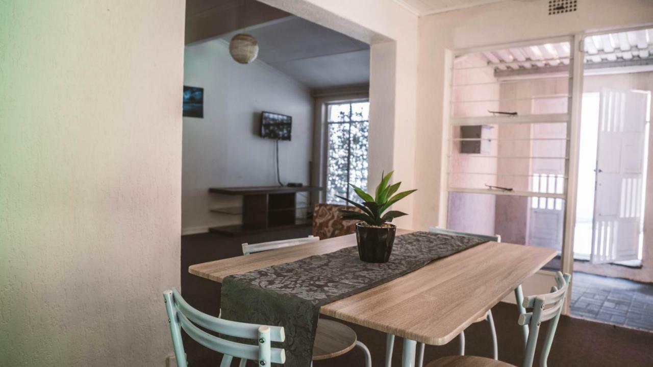 Bed & Breakfast Noraclox River Club 3*