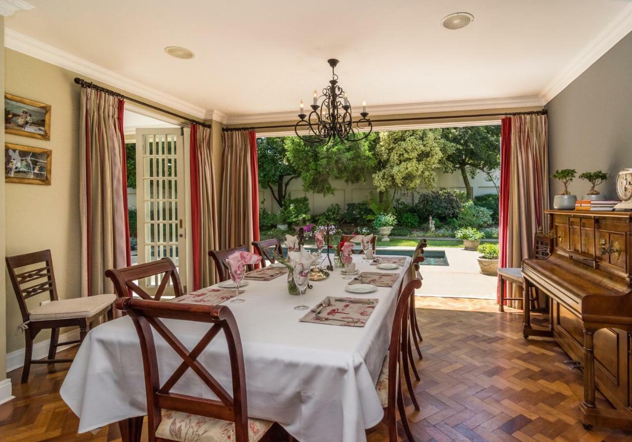 Dunkeld Manor Guest house 4*