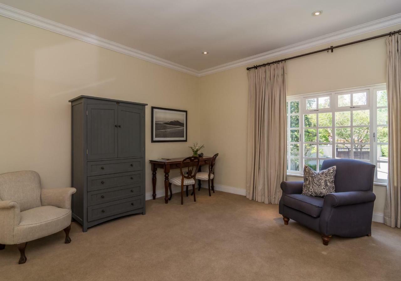 Dunkeld Manor Guest house 4*