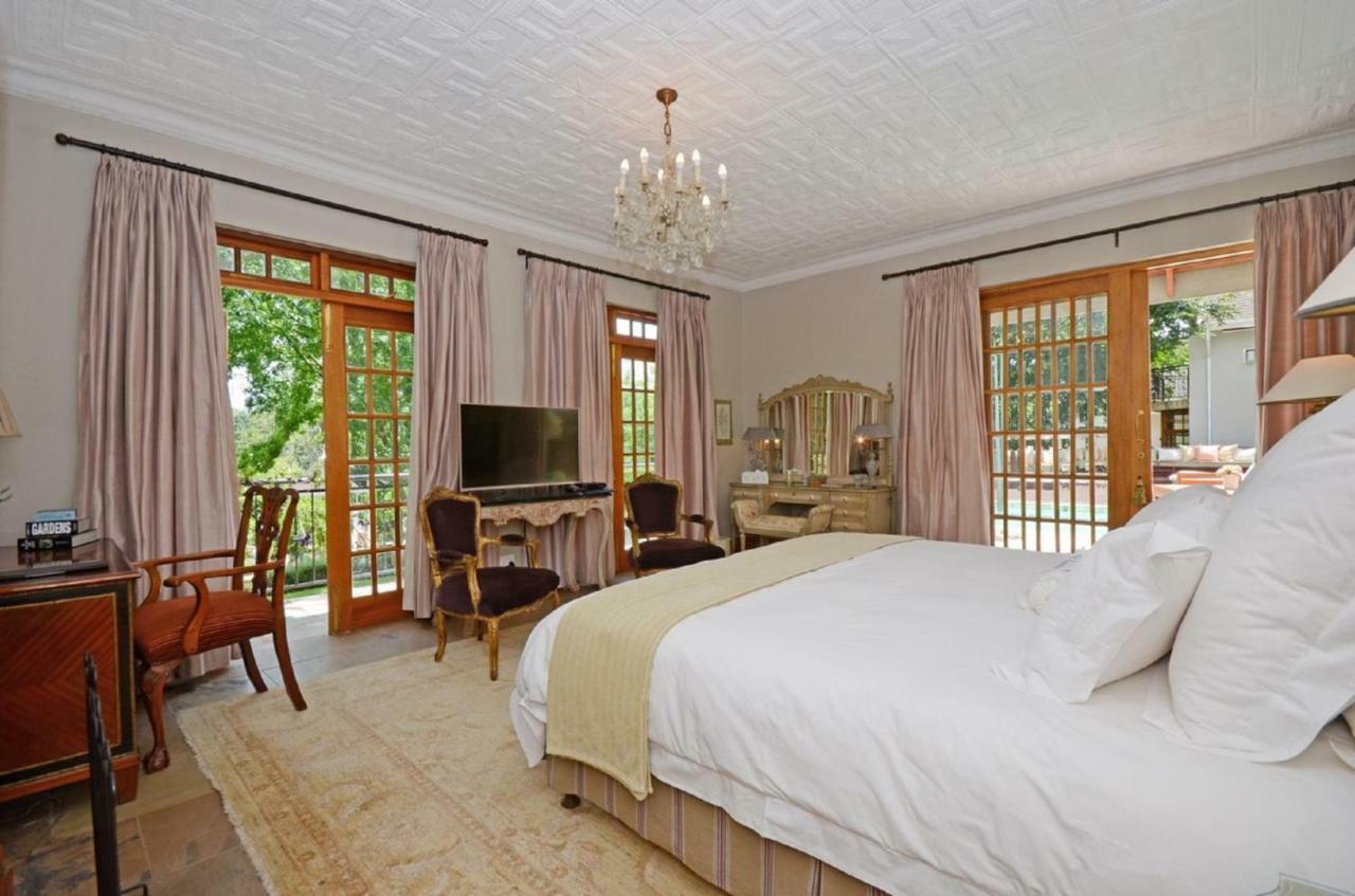 Doveton House