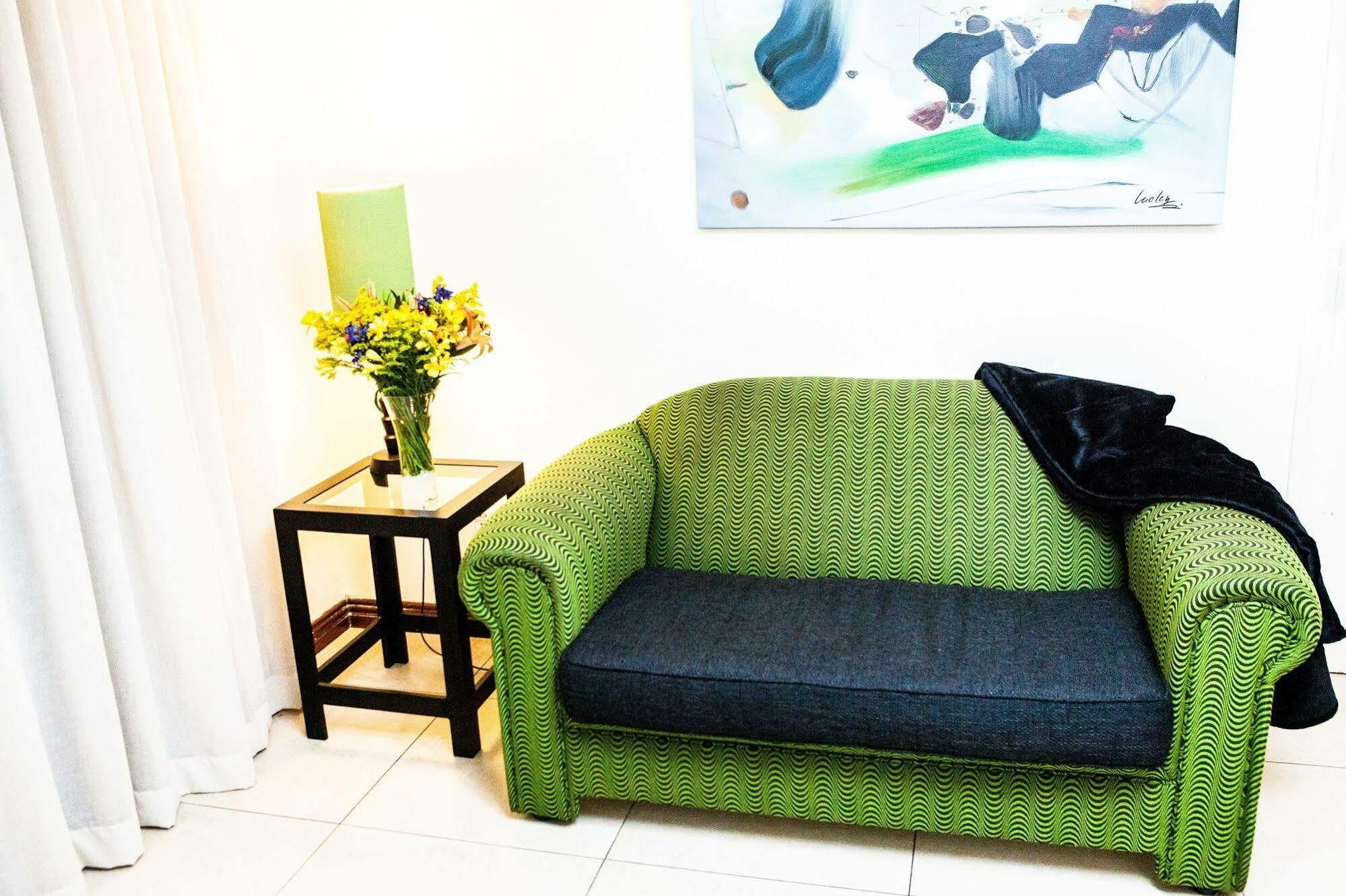 Premiere Classe Khách sạn hẻo lánh 3*