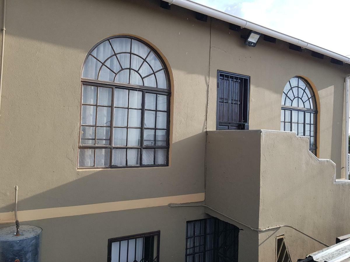 Fnt Guest house