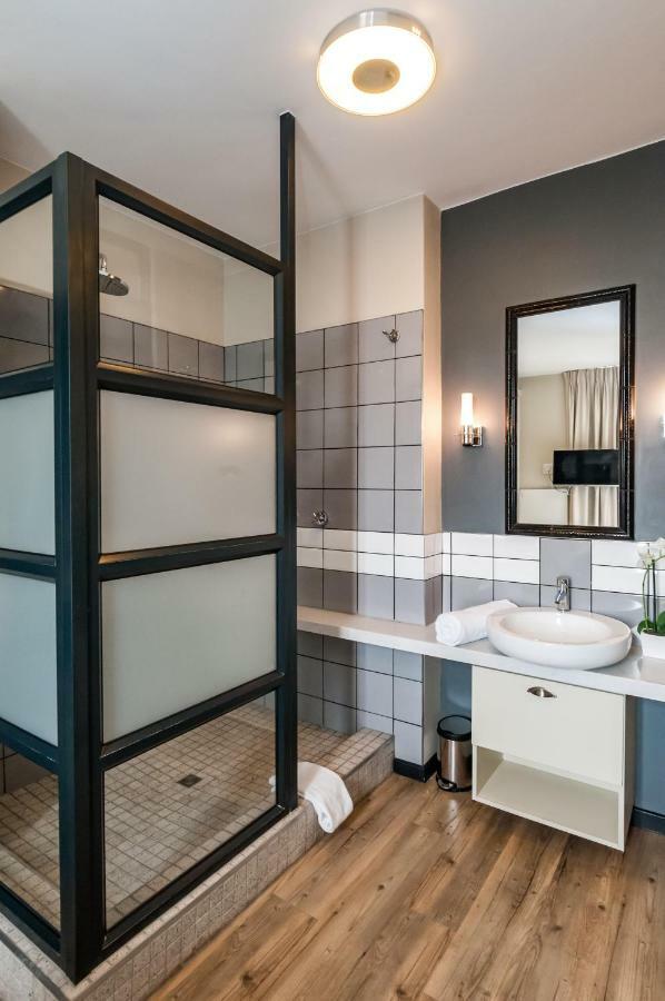 The Vantage Rosebank Apartment Johannesburg