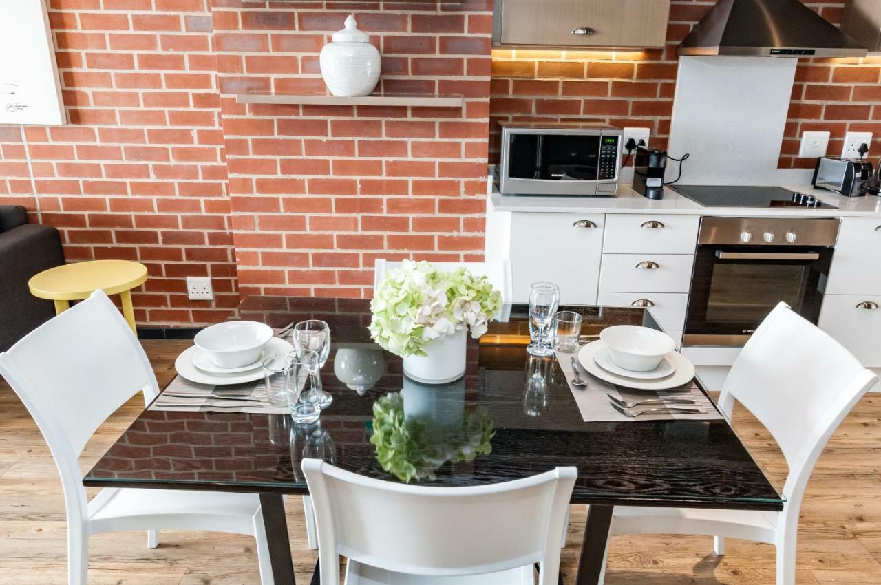 The Vantage Rosebank Apartment Johannesburg