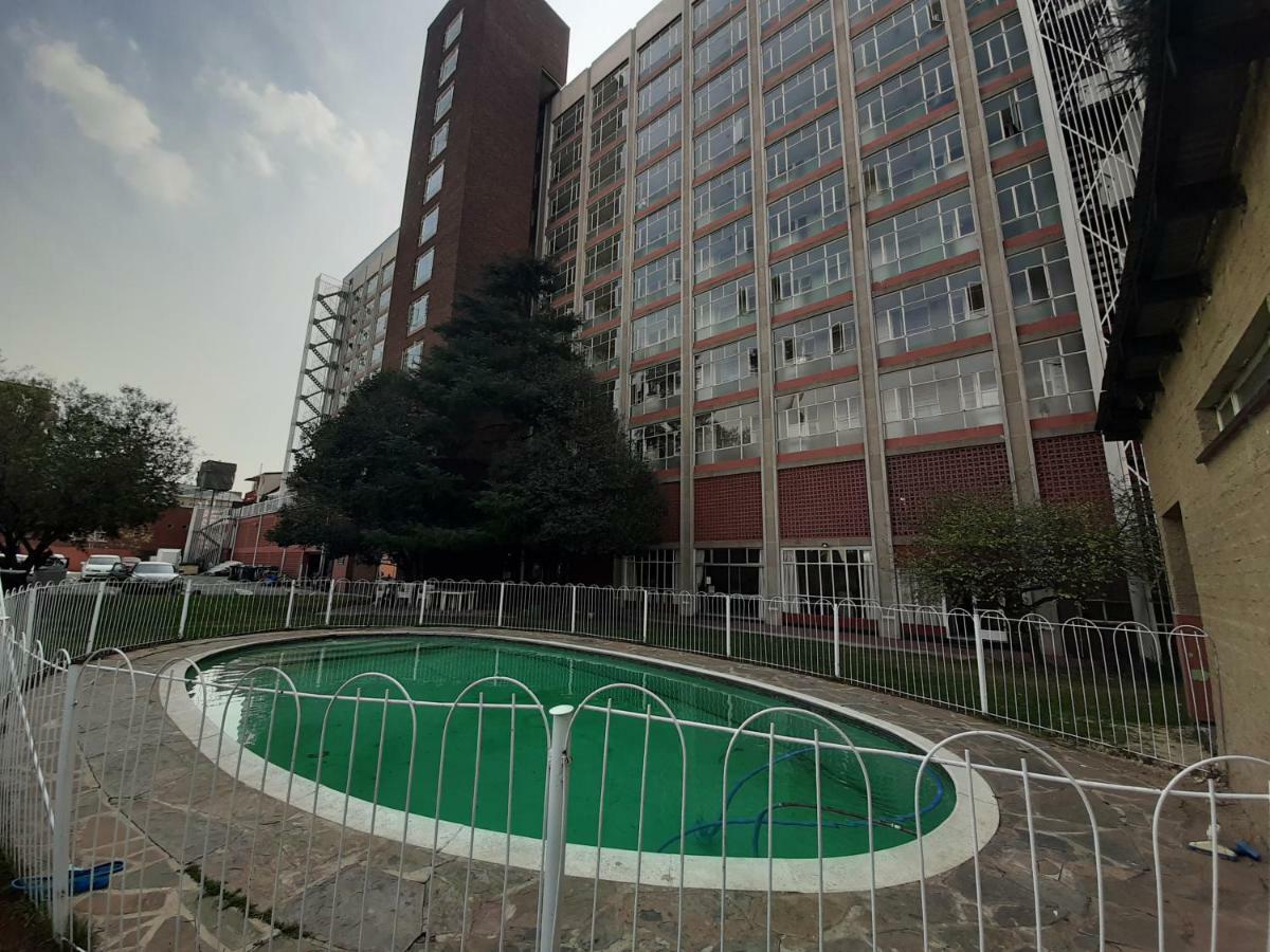 Vistaero Apartment
