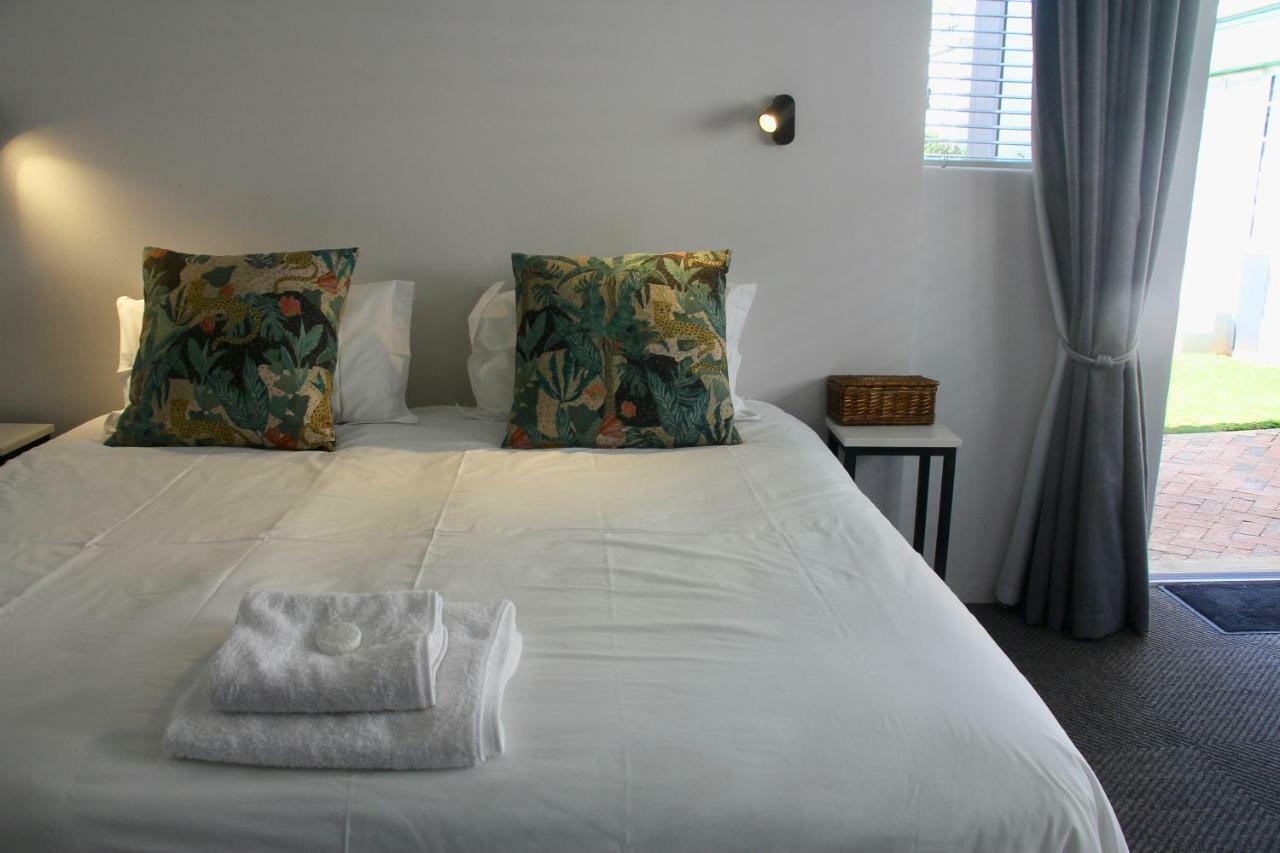 Guest house Melville Manor 3*