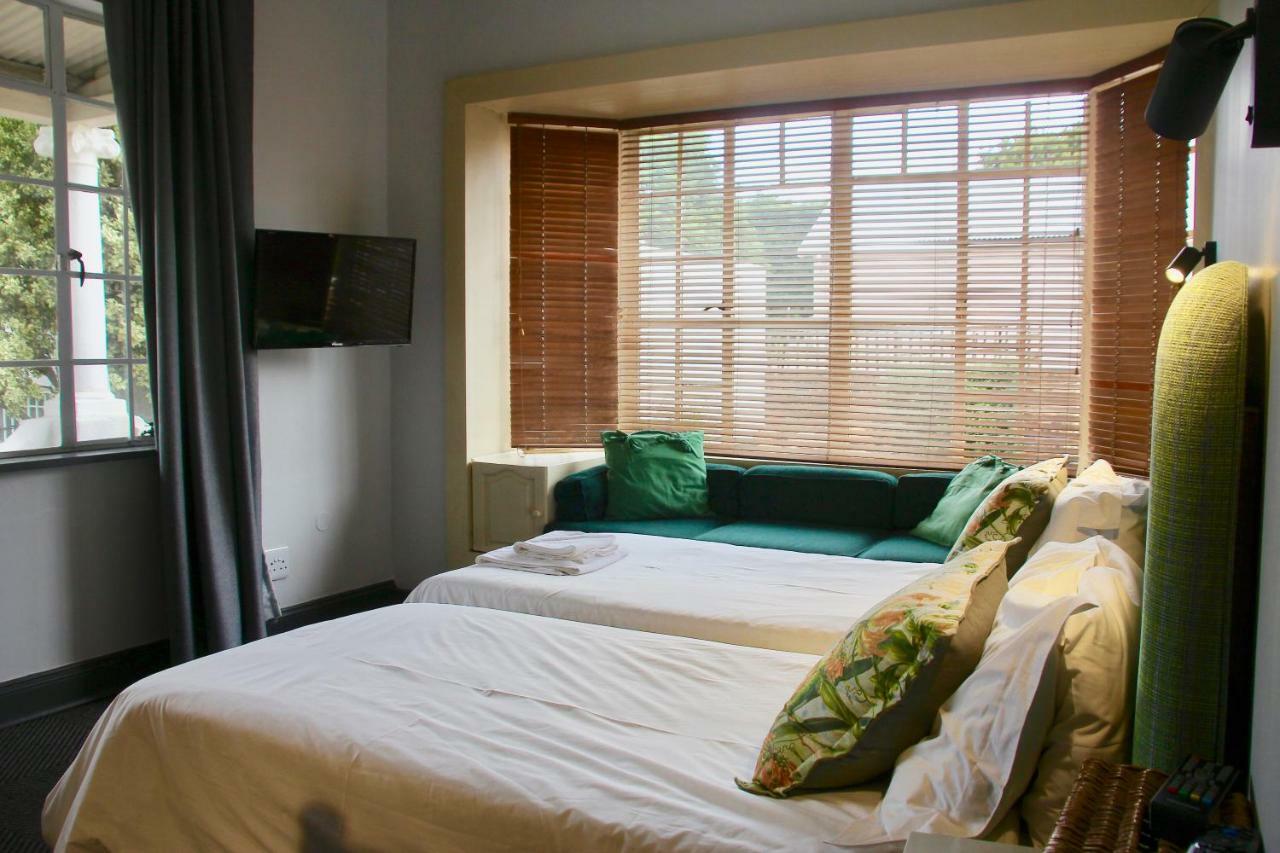 Guest house Melville Manor 3*