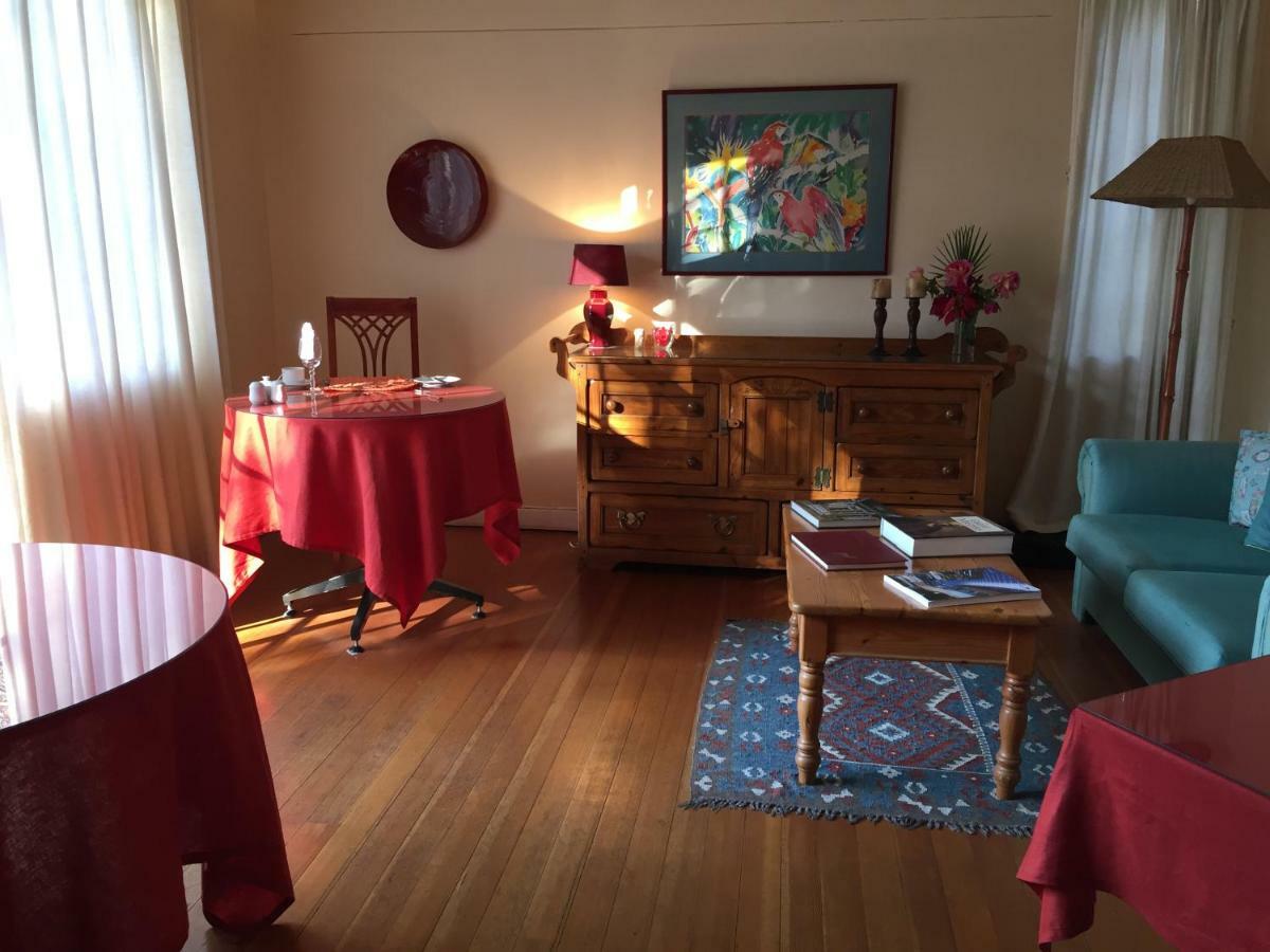 La Bougain Bed & Breakfast Johannesburg