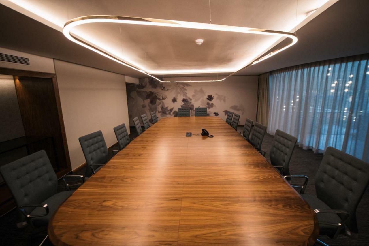 Houghton Executive * Johannesburg