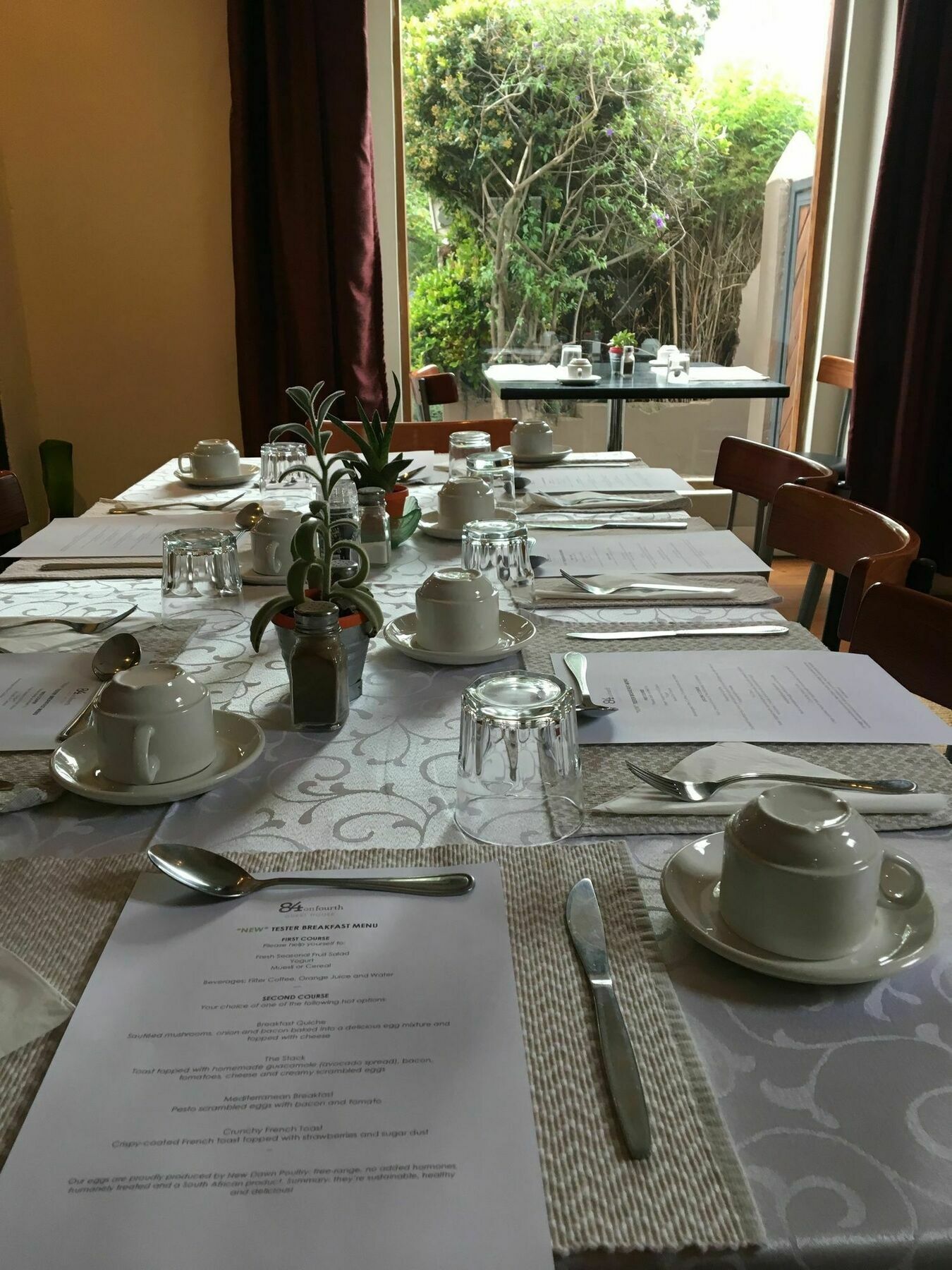 84 On Fourth Guest house 4*