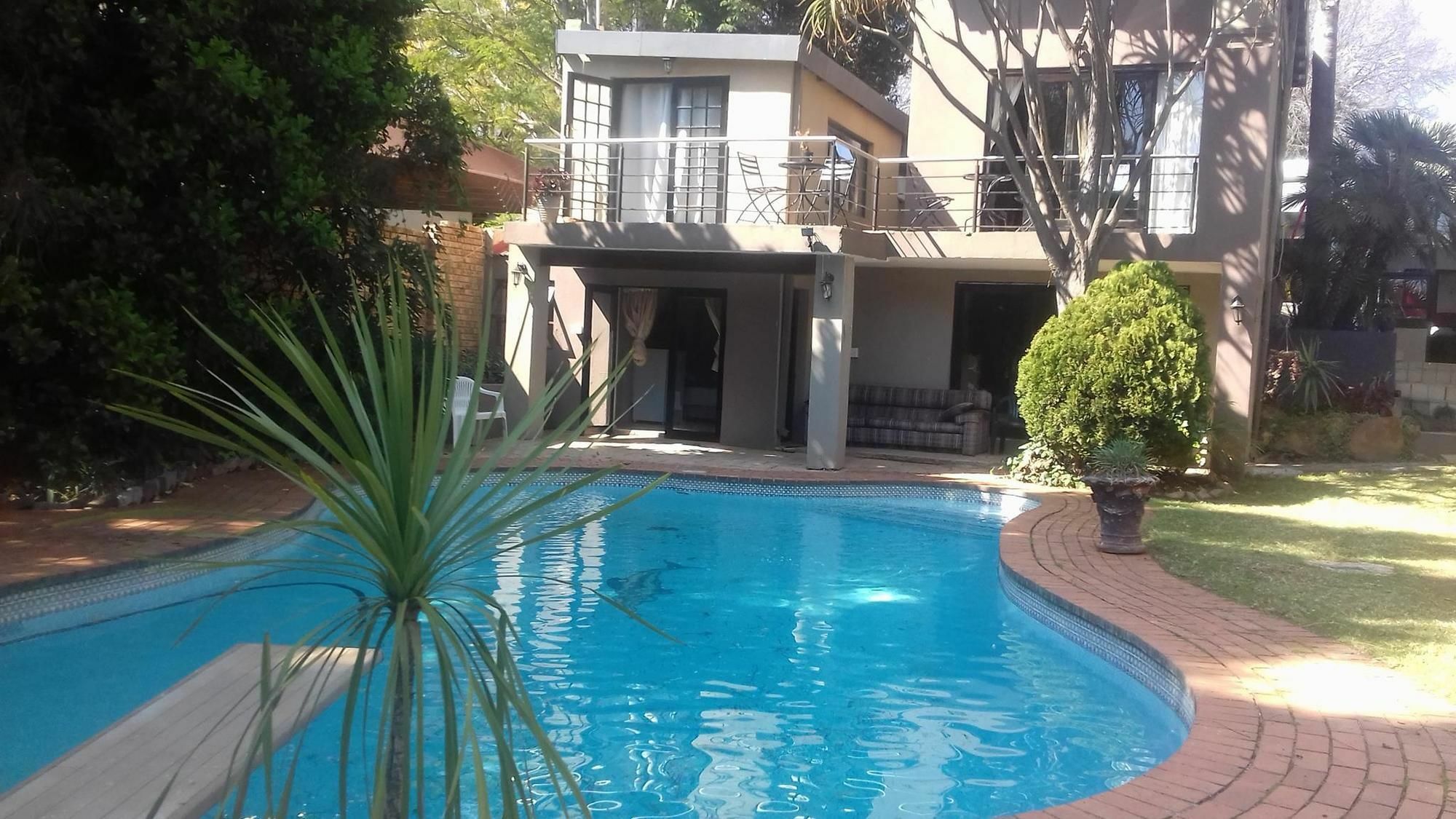 Guest house Linden 3*