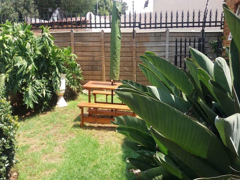 Guest house House On Morninghill 3*