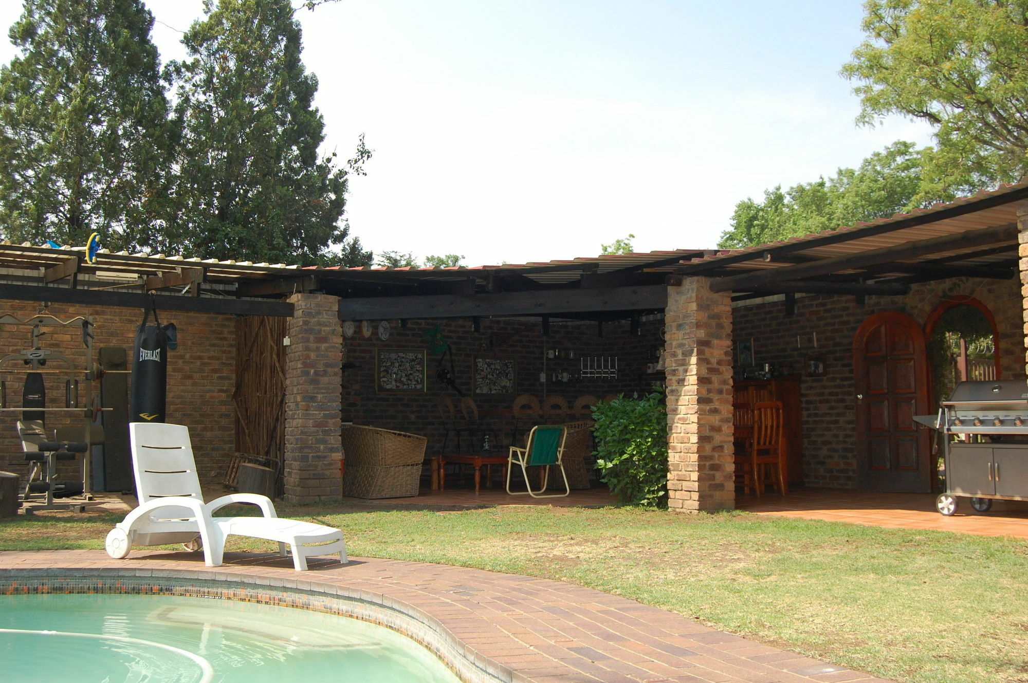 Serene Guest Manor Casa de hóspedes