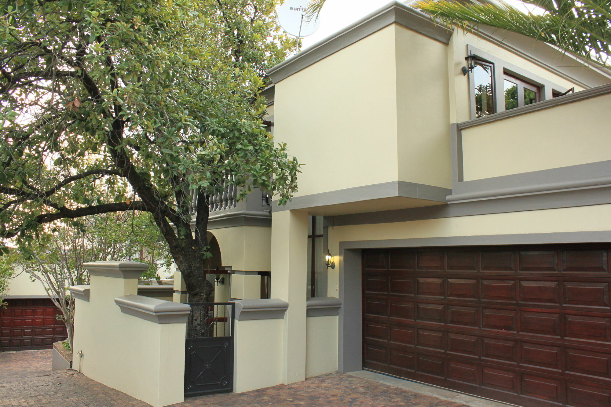 Lugano Guest house Johannesburg