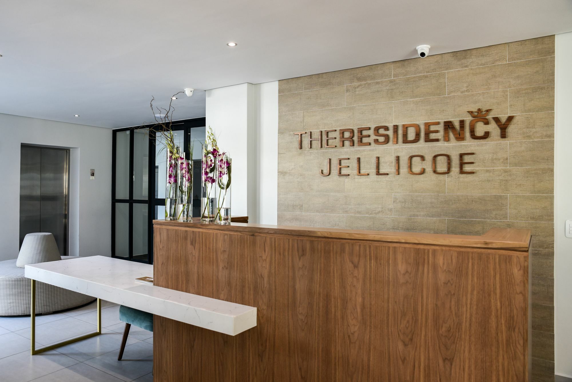 The Residency Jellicoe Apartment *