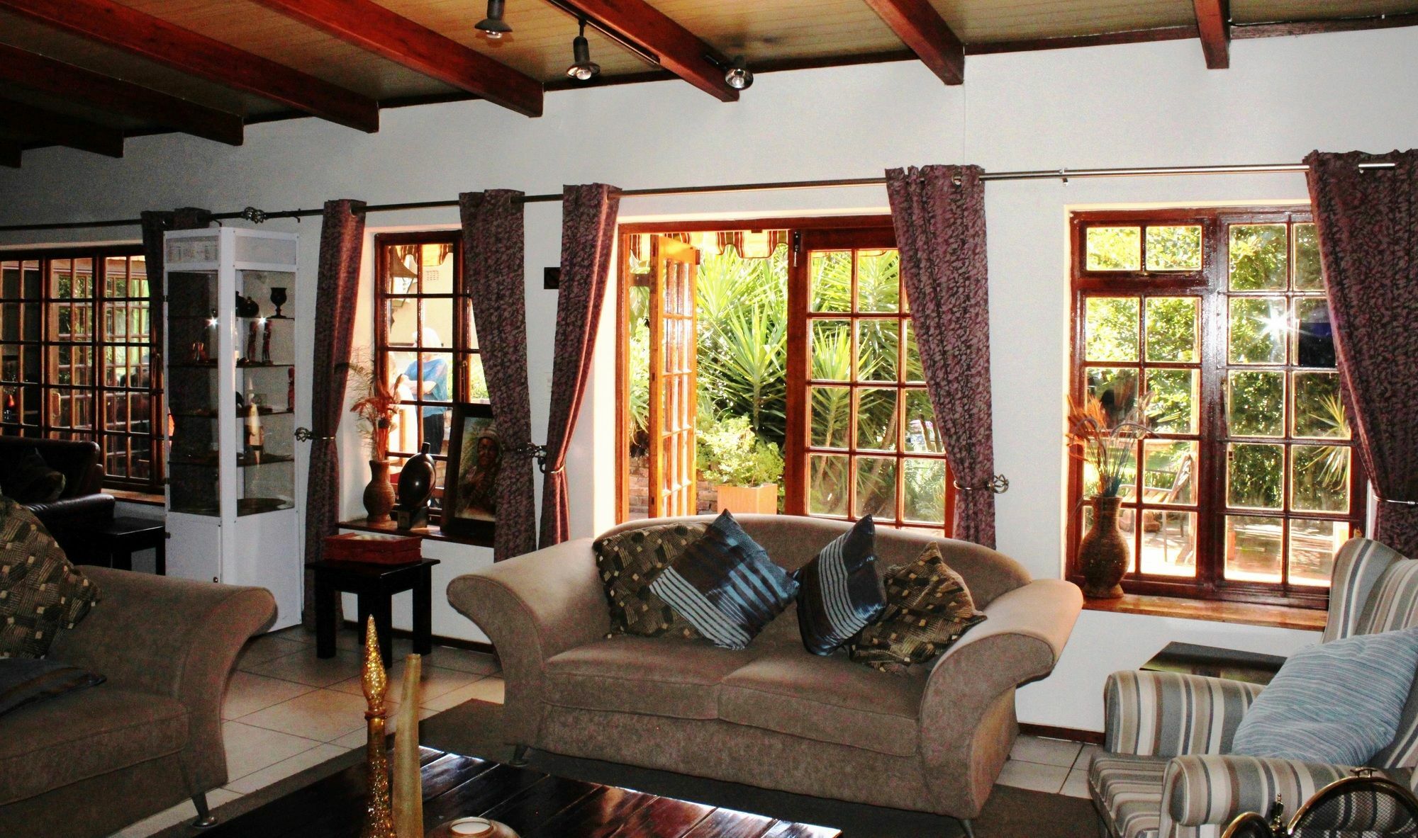 House On York Guest house