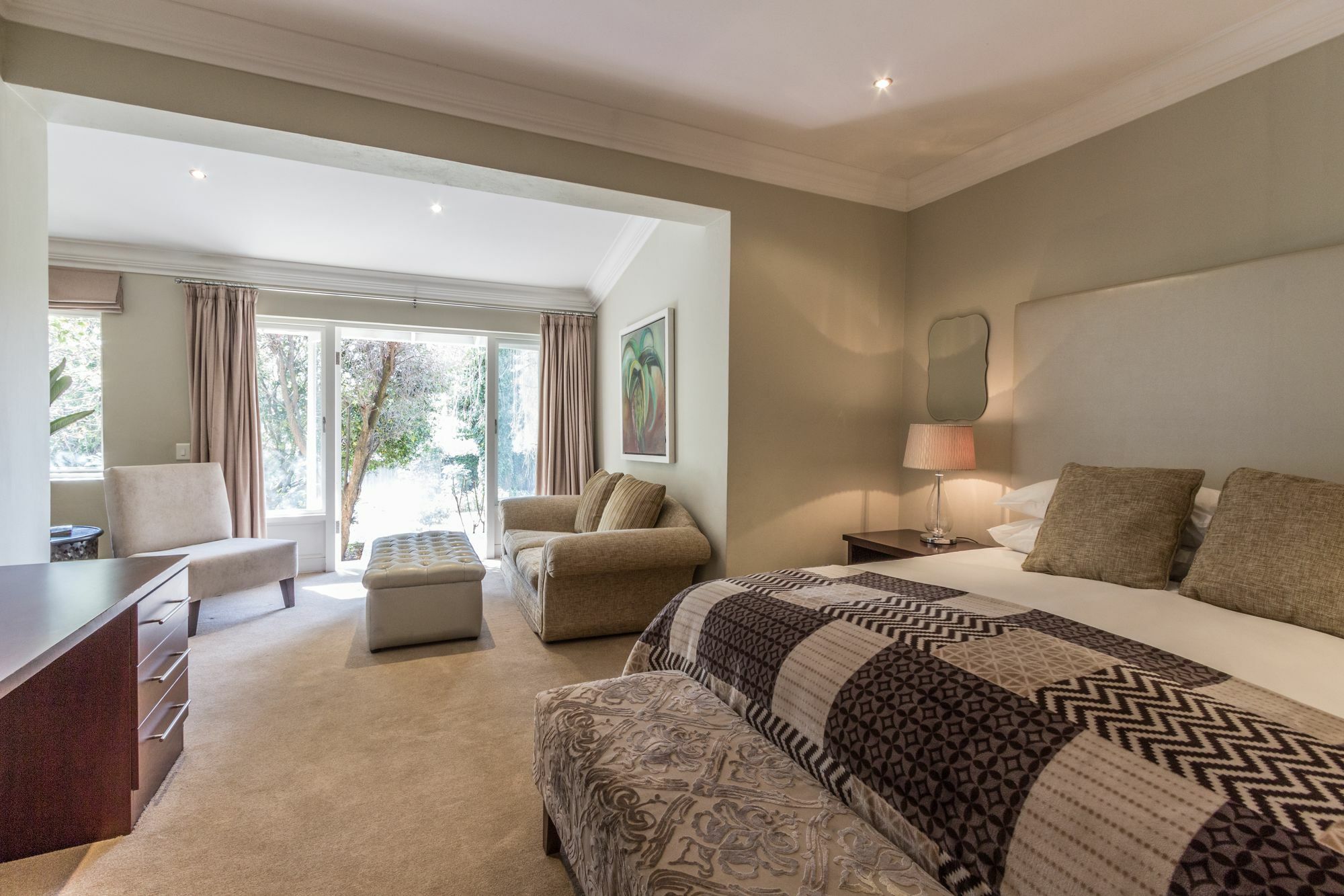 Guest house Q On First 3*
