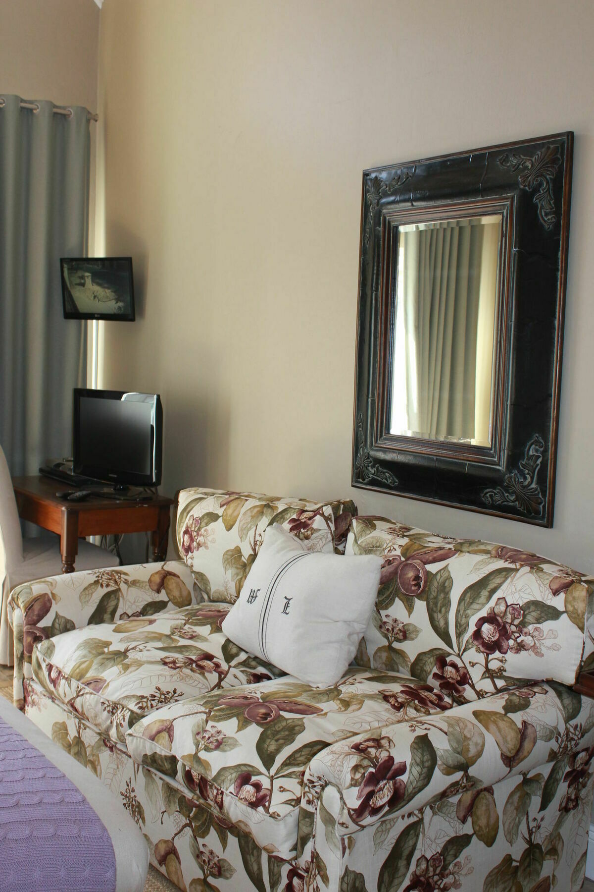 Worcester And 3* Johannesburg