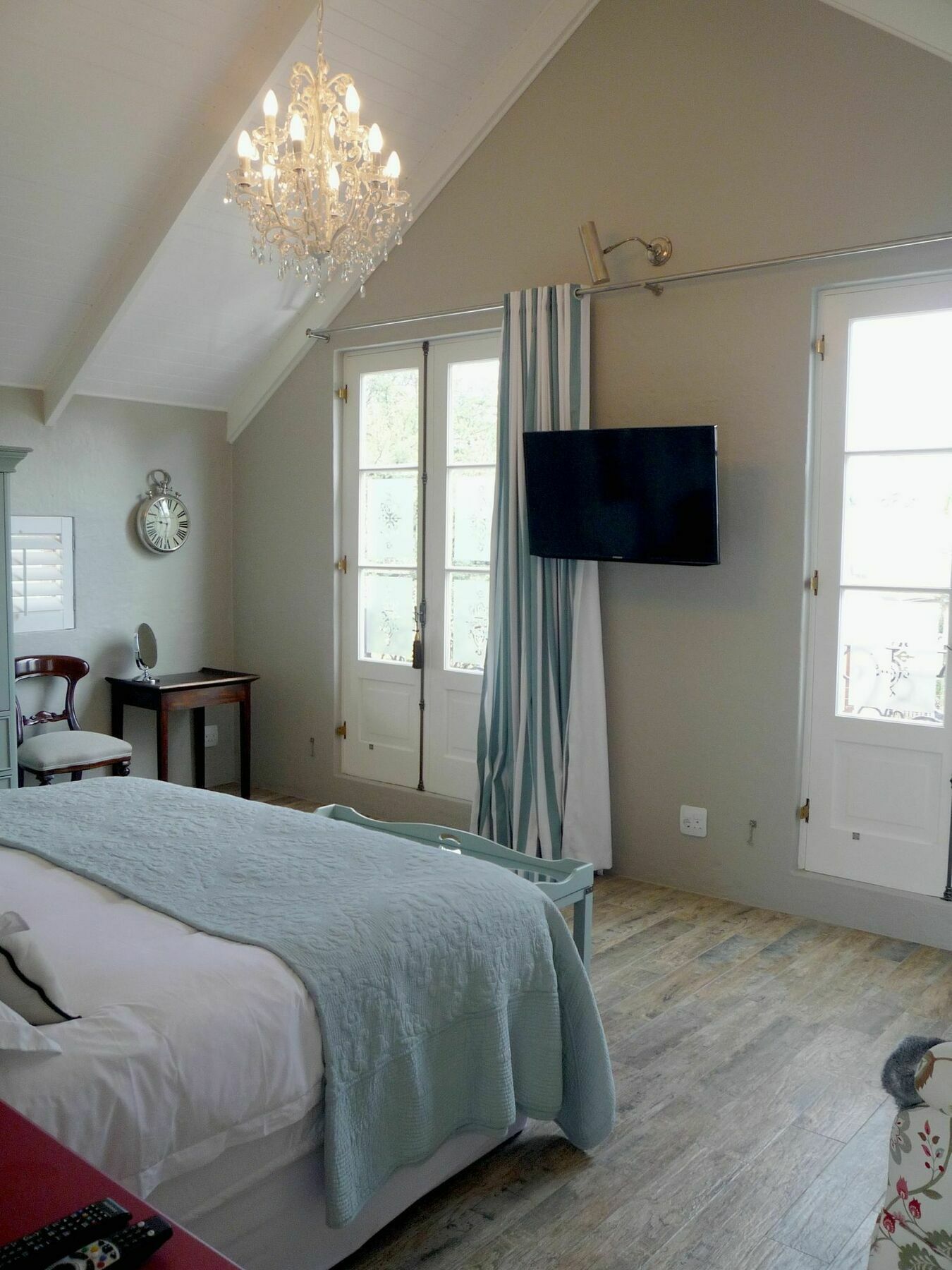 Worcester And Guest house
