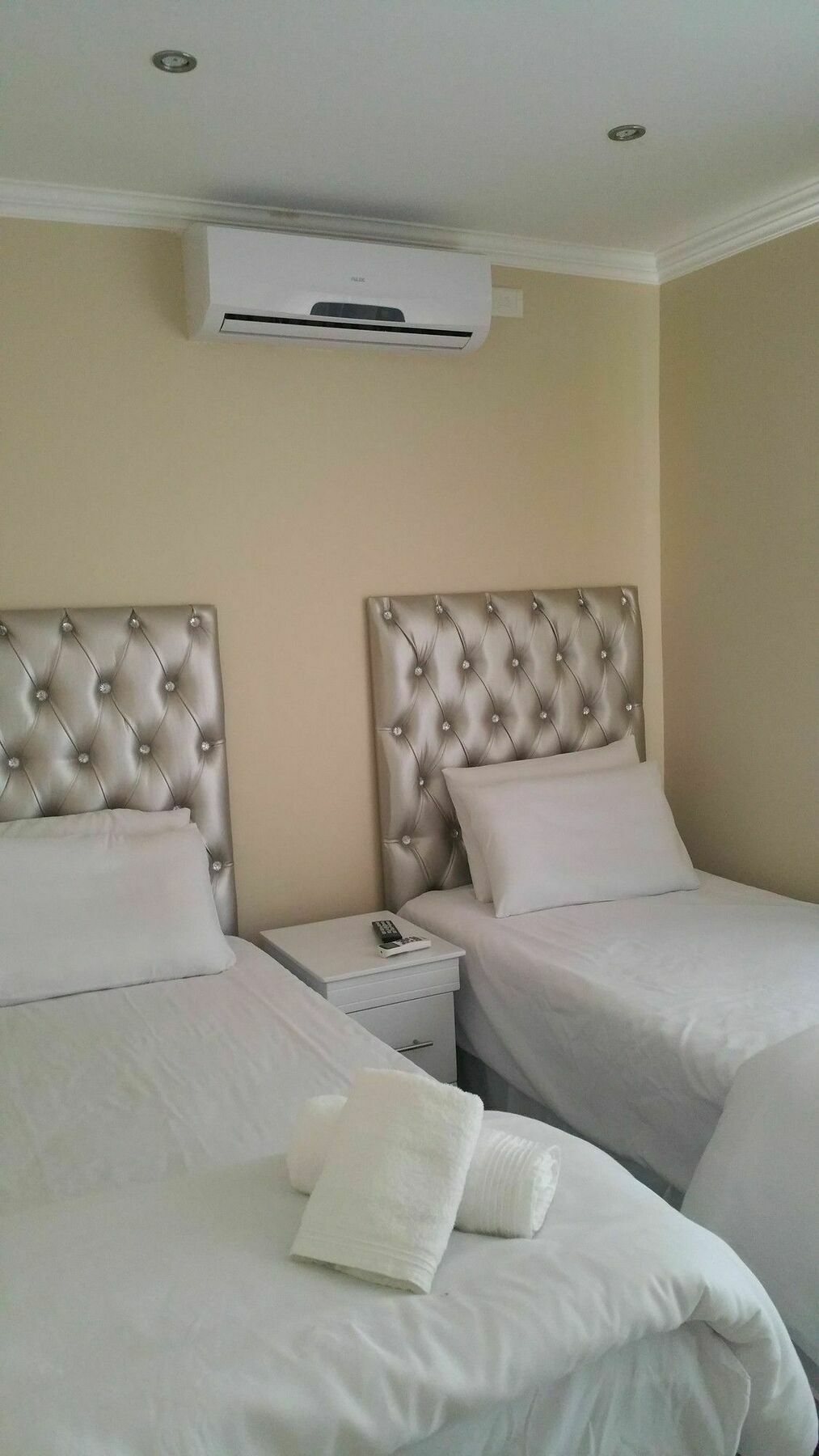 Munisa Johannesburg