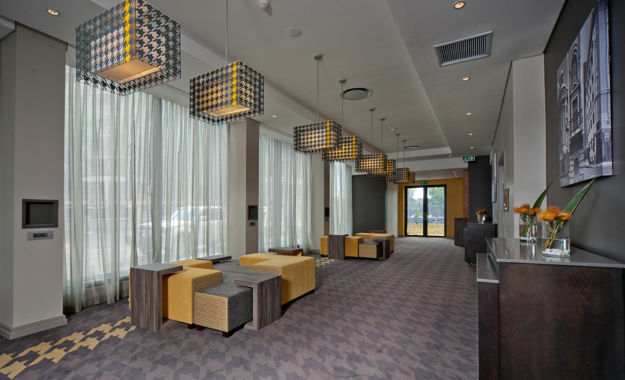Garden Court Milpark, 3*