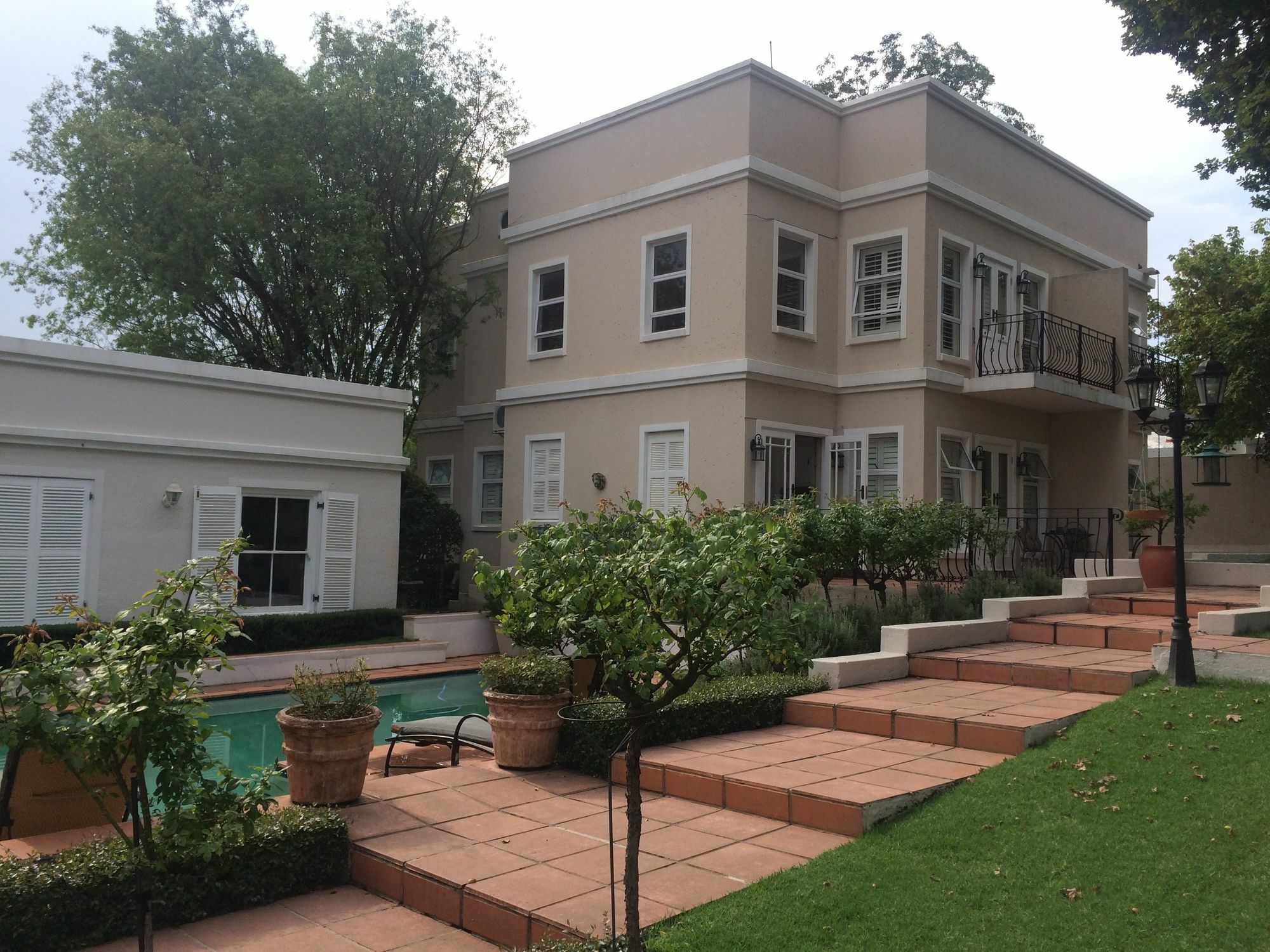 Leighwood 4*