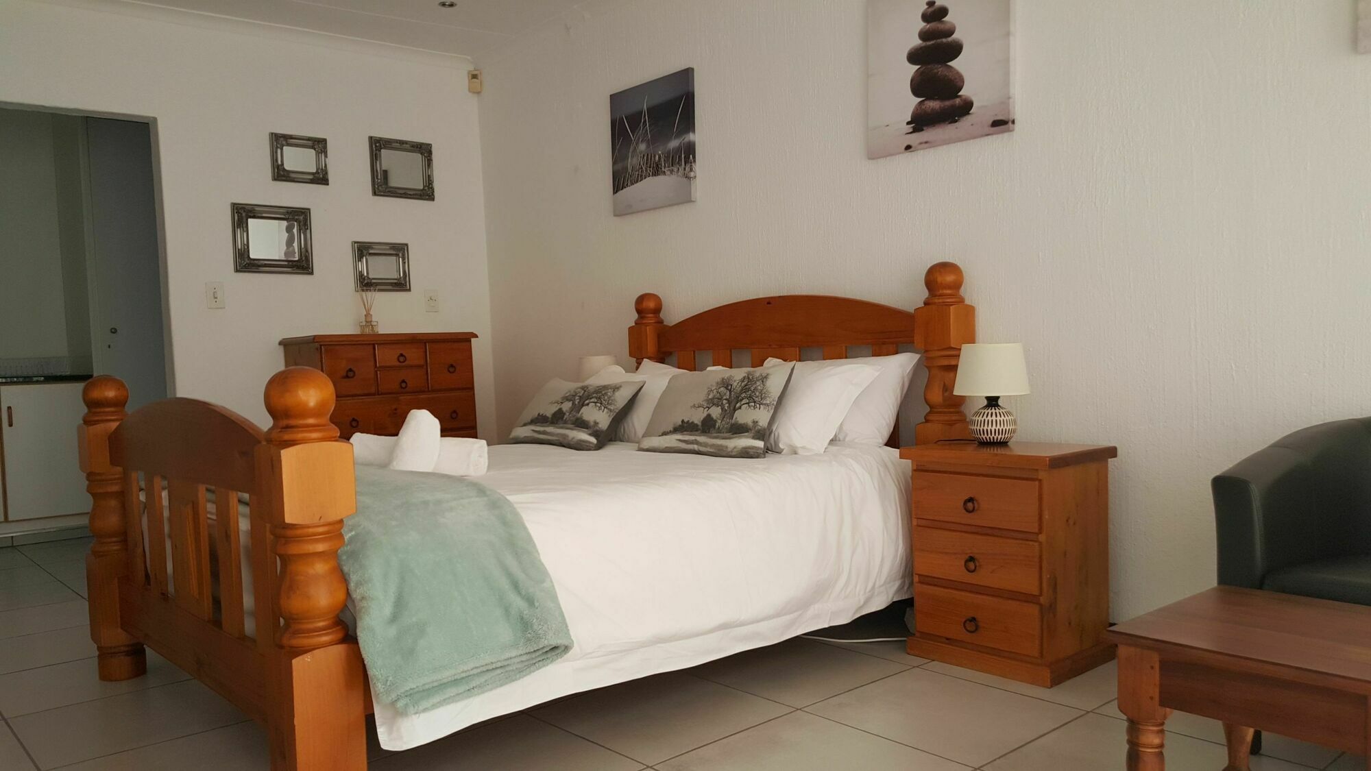 Guest house 8 Ibis Lane