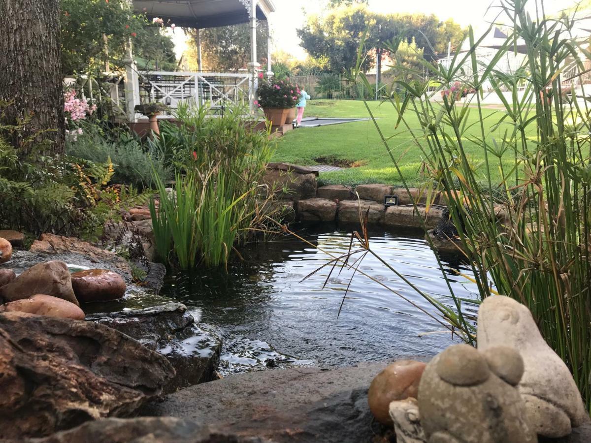 49-on-cherry 4* Johannesburg