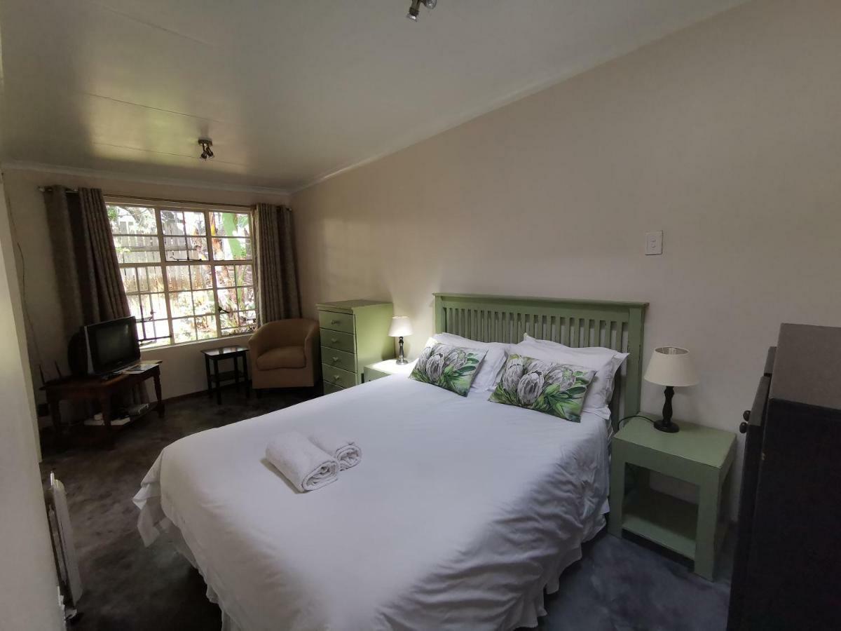 The Hillside House Guest house 3*