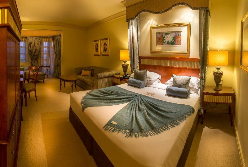 Hotel Peermont Metcourt At Emperors Palace