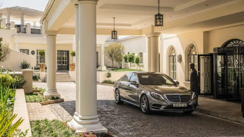 Four Seasons The Westcliff
