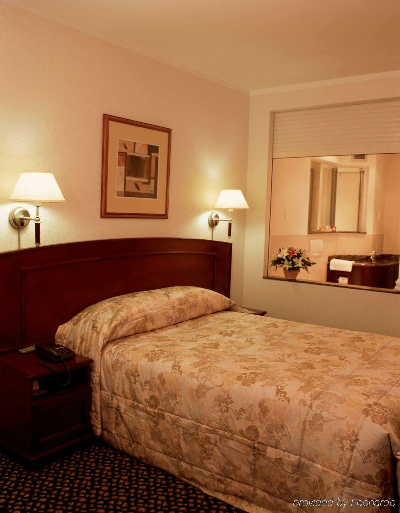 Sandton, Morningside 3*