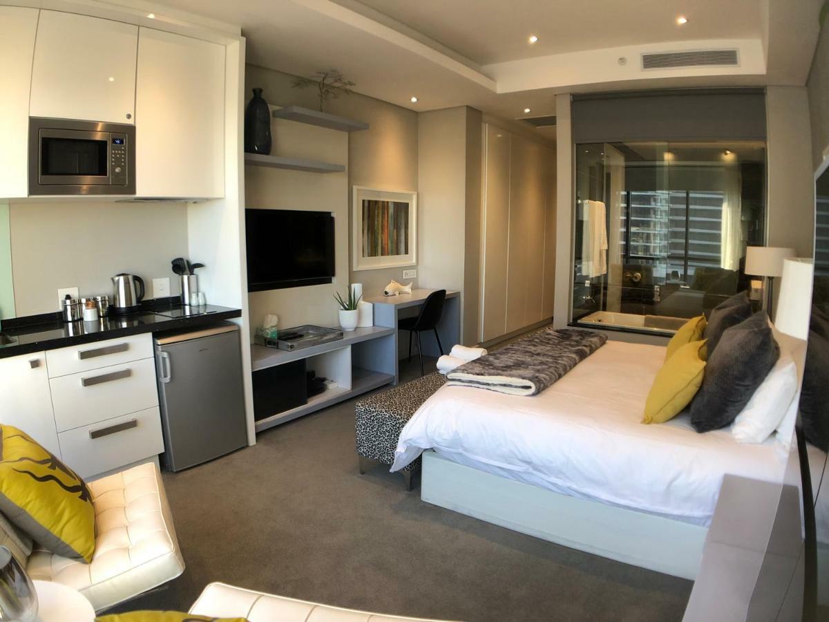 Apartment Sandton Skye *