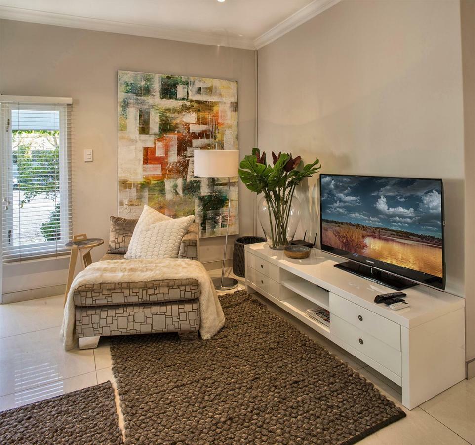 Ashford Apartment *