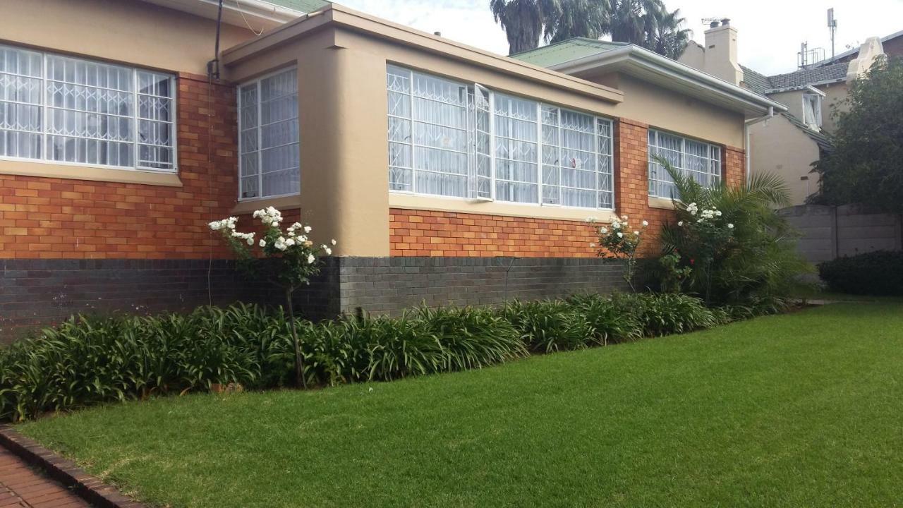 Signature@44 Bed & Breakfast Johannesburg