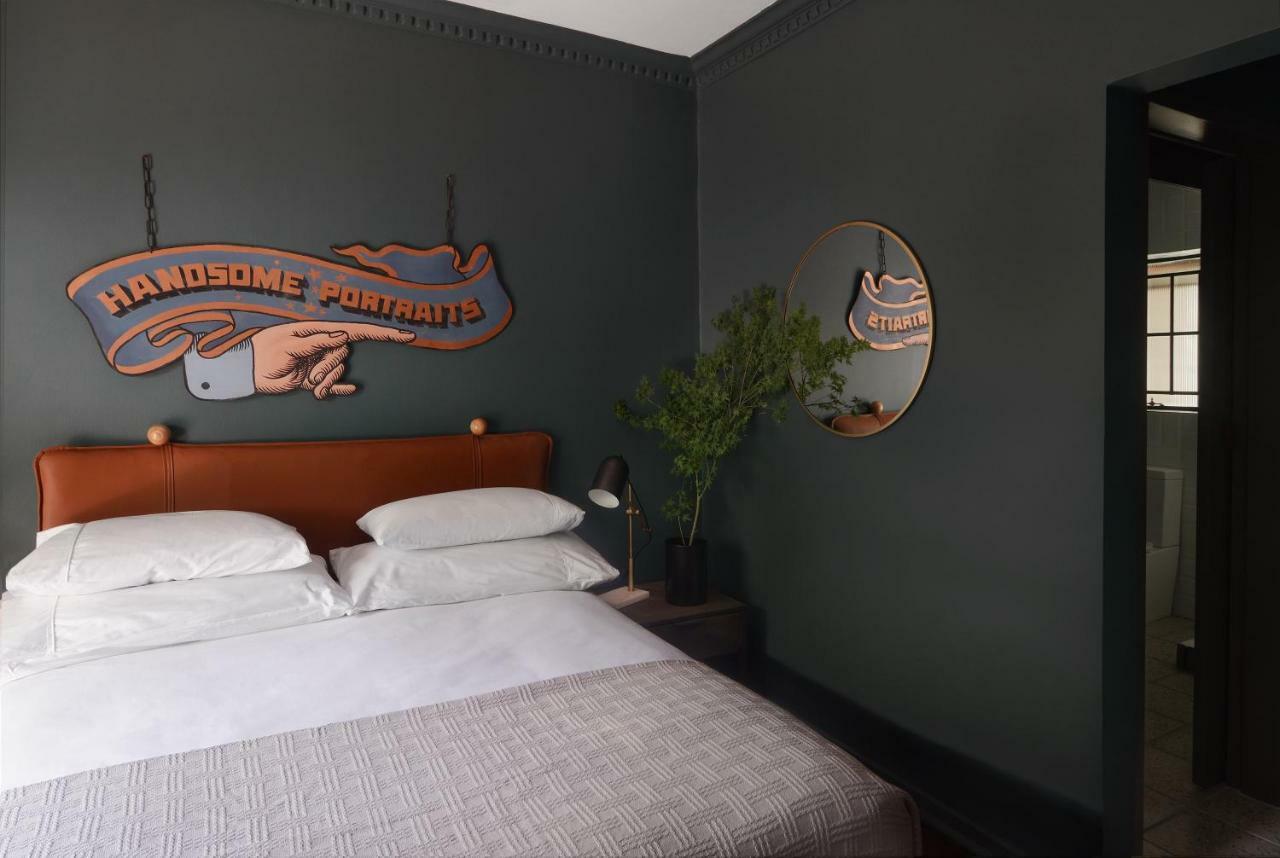 Apartment 27 Sherwood Gate West Street Sandton Johannesburg