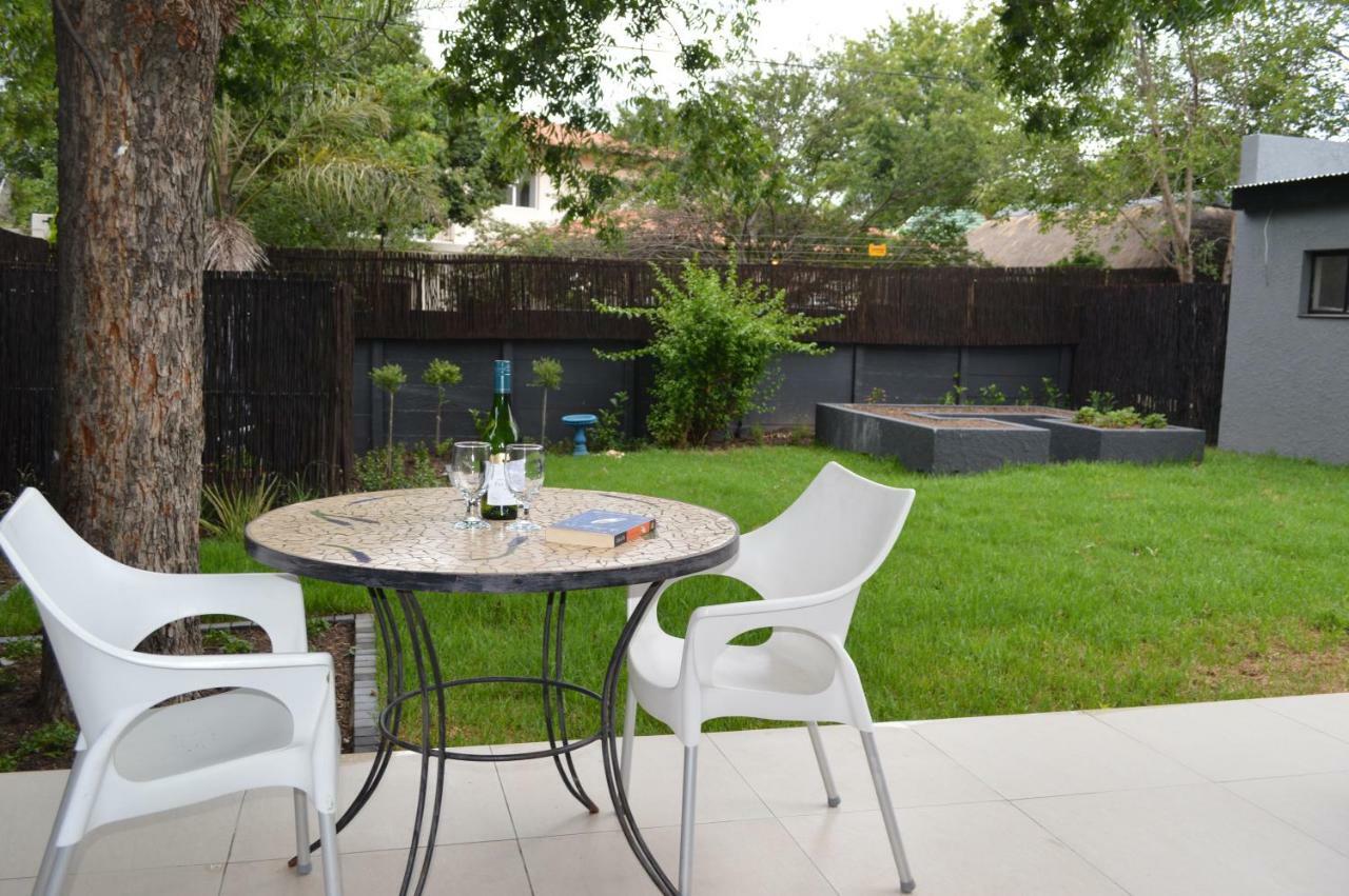 9 Stevens Road Villa