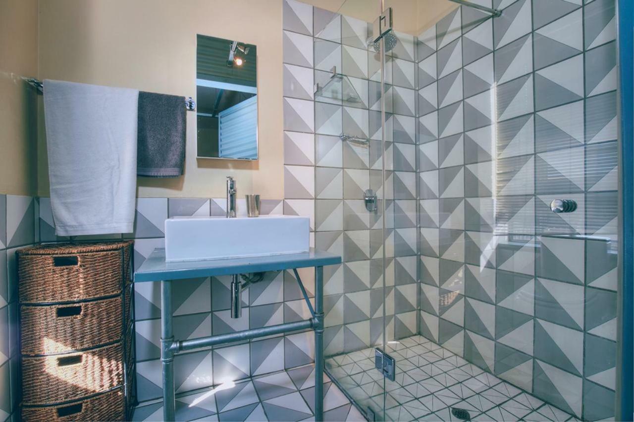 Apartment Cozy, Modern Living In Maboneng: 104 *
