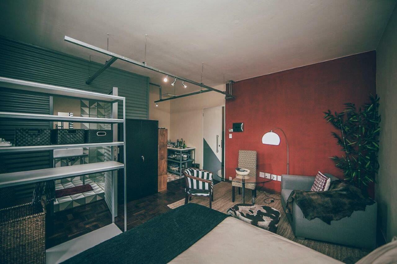 Cozy, Modern Living In Maboneng: 104 * Johannesburg