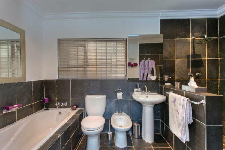 The Lemon Tree Self- Catering *