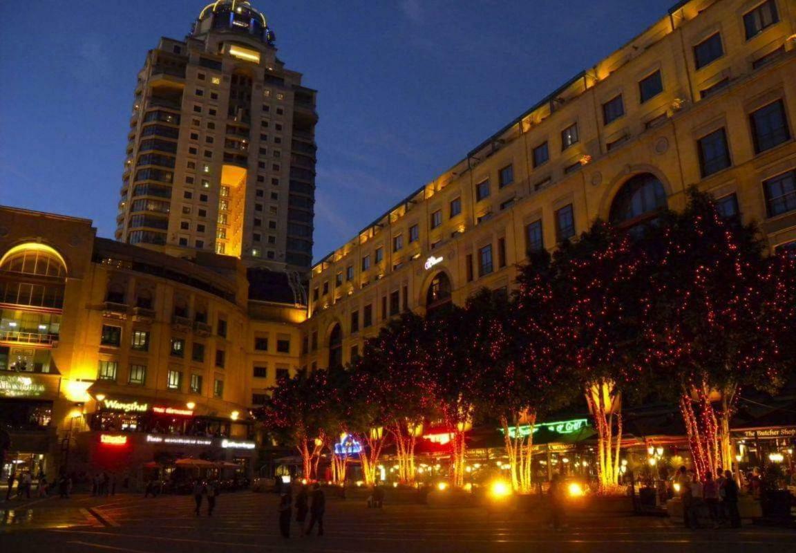 801 Michelangelo Towers Johannesburg